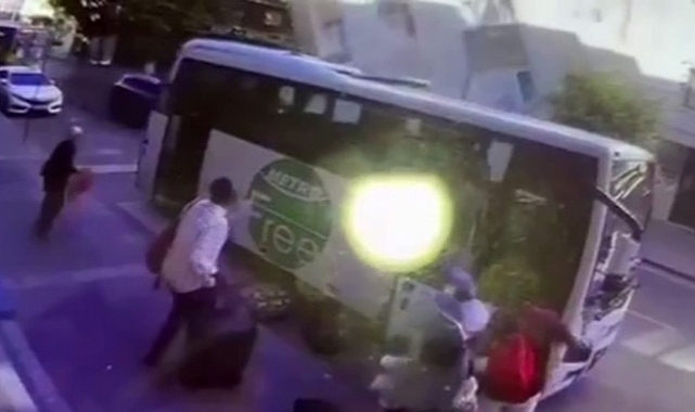 3 katlı binanın çökme anı kamerada