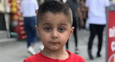 Bayramda şeker komasına giren 10 yaşındaki çocuk hayatını kaybetti