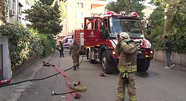 Bir dairede tüp patladı, 4 katlı apartman tahliye edildi