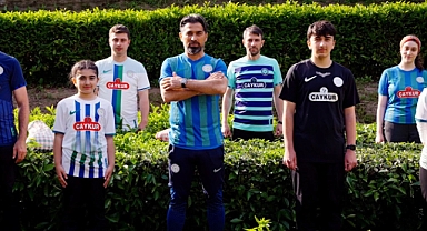 Çaykur Rizespor, yeni sezon formalarını tanıttı