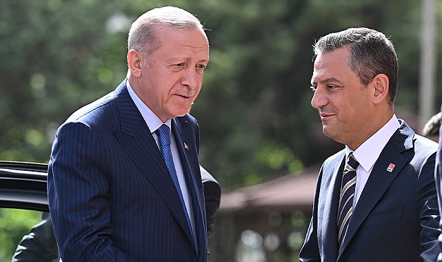 Cumhurbaşkanı Erdoğan ile CHP lideri Özel'in görüşmesi sona erdi
