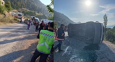 Devrilen minibüste 11 kişi yaralandı