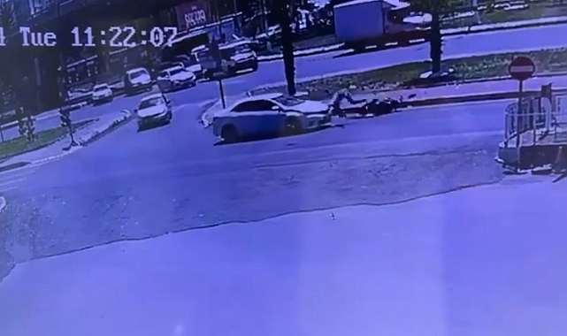 Şanlıurfa'da iki kişinin yaralandığı kaza kameraya yansıdı