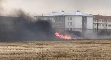 Şanlıurfa'da yediemin otoparkında yangın