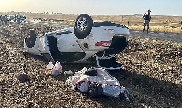 Siverek’te otomobil şarampole devrildi: 6 kişi yaralandı