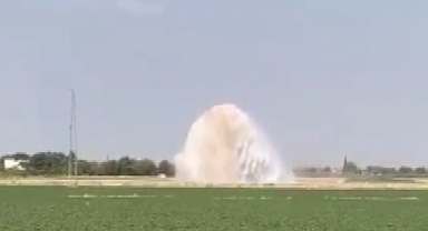 Suruç'ta su küpü patladı! Pamuk tarlası sular altında kaldı