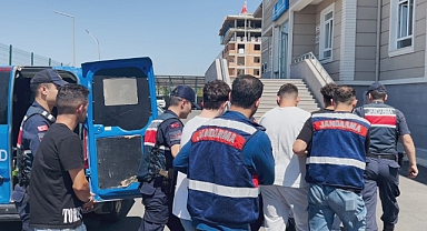 Bakanın adıyla sosyal medyada dolandırıcılık: 4 ilde operasyonda 7 gözaltı