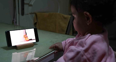 Çocuklarda ekran bağımlılığına dikkat! Uzmanı uyardı