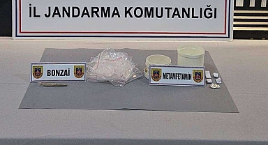 Jandarmadan uyuşturucu operasyonları: 5 gözaltı