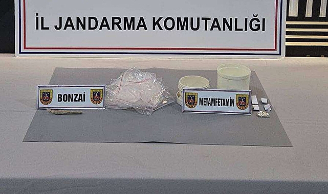 Jandarmadan uyuşturucu operasyonları: 5 gözaltı