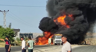 Siverek'te yakıt tankeri devrildi!