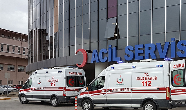 Trafik kazası: 2 ölü, 2 yaralı