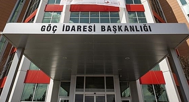 Türkiye'de ne kadar yabancı uyruklu insan yaşıyor? Bakanlık açıkladı!