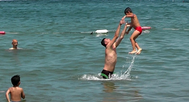 Uzmanından havuz ve deniz uyarısı