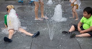 Aşırı sıcaklar nedeniyle 18 kişi öldü