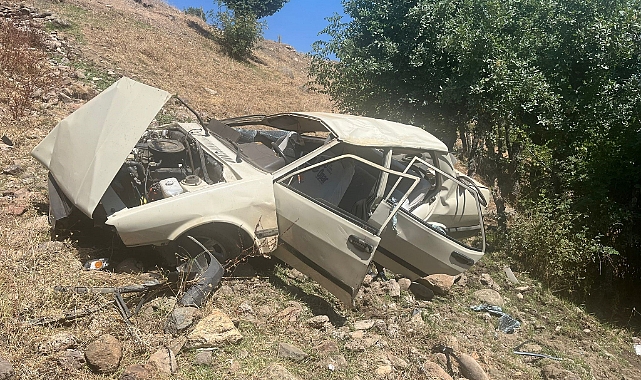 Bingöl’de kontrolden çıkan otomobil dereye yuvarlandı: 1’i ağır 5 yaralı