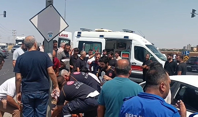 Diyarbakır'da 3 aracın karıştığı zincirleme kazada 4 kişi yaralandı