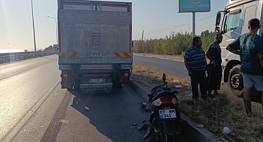 Kamyona arkadan çarpan motosikletin sürücüsü yaralandı