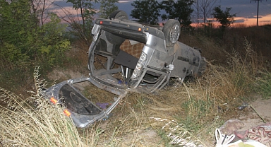 Konya’da hafif ticari araç devrildi: 6 yaralı