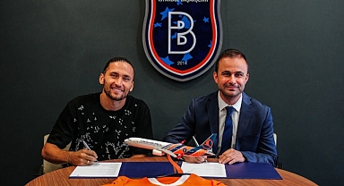 Miguel Crespo, Başakşehir'e 3 yıllık imza attı