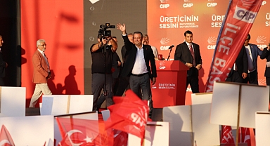 Özgür Özel'den Gaziantep'te Fıstık Mitingi