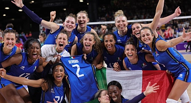 Paris 2024 Olimpiyat Oyunları'nda kadınlar voleybol şampiyonu İtalya