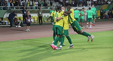 Trendyol 1. Lig: Şanlıurfaspor: 3 - Ümraniyespor: 1