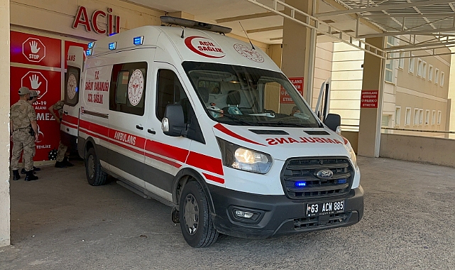 Şanlıurfa'da tarım işçilerini taşıyan kamyonet devrildi: Çok sayıda yaralı var