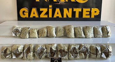 Gaziantep'te kilolarca skunk ve metamfetamin ele geçirildi: 4 tutuklama