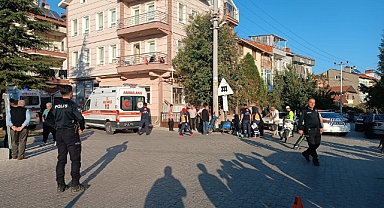 Kütahya'da iki motosiklet çarpıştı! Yaralılar var