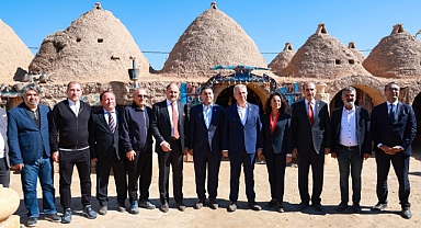 Mansur Yavaş, tarihi ilçe Harran'da