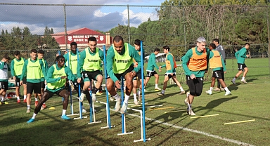 Sakaryaspor, İstanbulspor mesaisini tamamladı