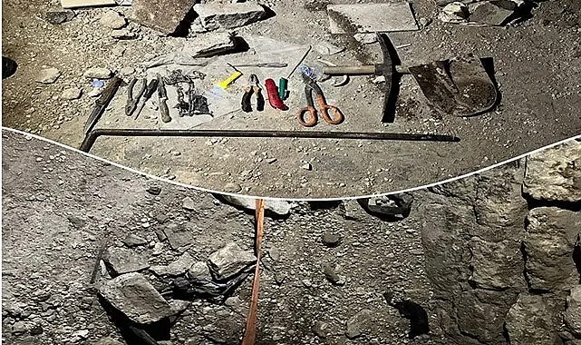 Şanlıurfa'da elektrik kablosu hırsızları suçüstü yakalandı!