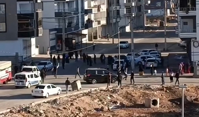 Şanlıurfa'da komşular arasında sopalı kavga: Çok sayıda yaralı