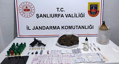 Siverek’te uyuşturucu madde ve silahlar ele geçirildi