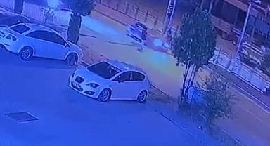 Yolun karşısına geçmek isteyen yayaya otomobil çarptı: 1 yaralı