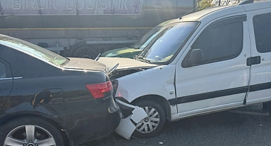 7 araç birbirine girdi! Yaralılar var