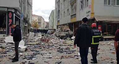 Çorum'da binanın 3'üncü katında patlama! ilk belirlemelere göre 1 ölü, 16 yaralı