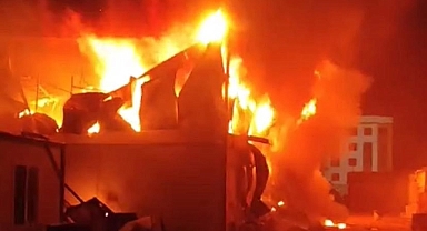 Diyarbakır'da işçilerin kaldığı konteynerlerde yangın