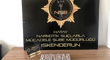 Hatay’da araçta yapılan aramada 786 sentetik hap ele geçirildi