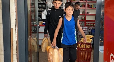 Mersin'de fırıncıların rekabeti vatandaşa yaradı: Ekmek 4 TL