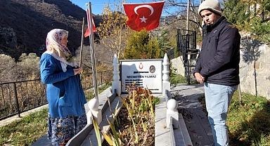 Necmettin Öğretmensiz 8. Öğretmenler Günü! Urfa'da görev yapmıştı