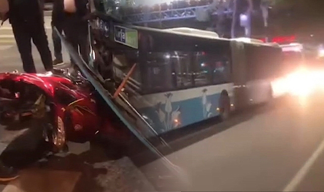 Şanlıurfa’da belediye otobüs ile motosiklet çarpıştı: Yaralılar var