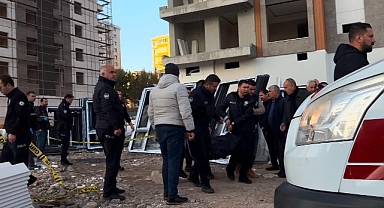 Diyarbakır'da bir işçi 13'üncü kattan düştü!
