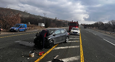 Elazığ’da trafik kazası: Yaralılar var