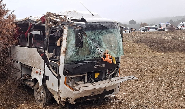Emet’te işçi servisi devrildi: 1 ölü, 8 yaralı