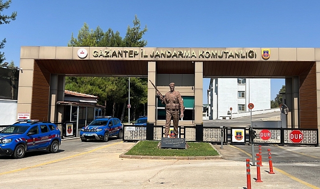 Gaziantep'te jandarmanın çember operasyonunda 126 aranan şahıs yakalandı