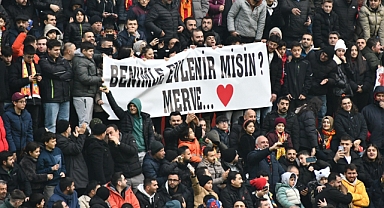 Kayserispor - Galatasaray maçında sürpriz evlilik teklifi