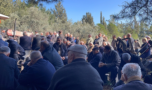 Damat katliamında ölen 5 kişi toprağa verildi