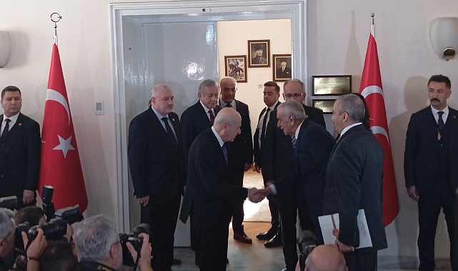 DEM Parti heyeti MHP lideri Bahçeli ile görüştü